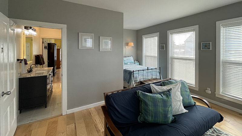 Bandon Historic River House